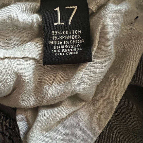 Almost Famous Boyfriend Jeans Juniors Plus - Picture 7 of 7